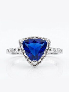 Blue Sapphire Trillion Gemstone ring, 925 Sterling Silver Charmed Aroma